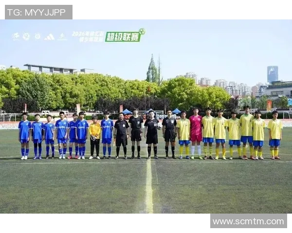 上海少年足球赛激情开战青春梦想在绿茵场上绽放光彩